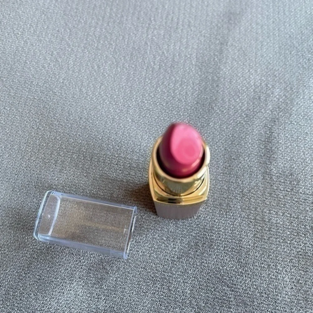 ORCHID LIPSTICK